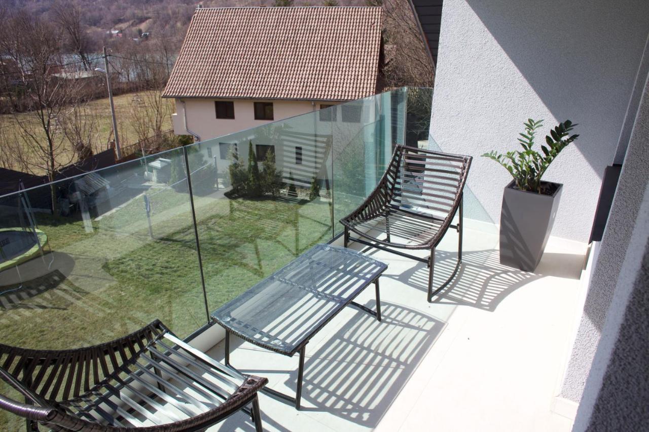 Mira By Atra Bed and Breakfast Teşila Buitenkant foto