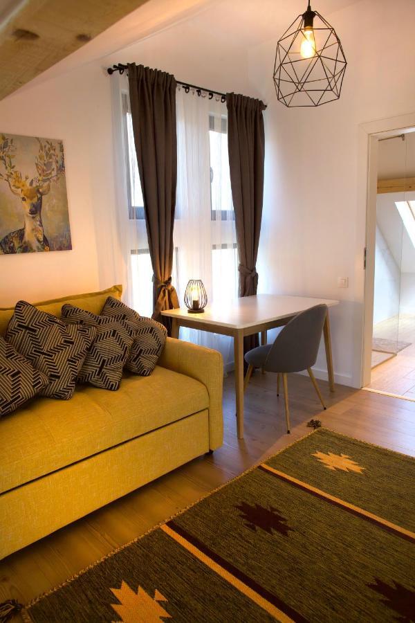 Mira By Atra Bed and Breakfast Teşila Buitenkant foto