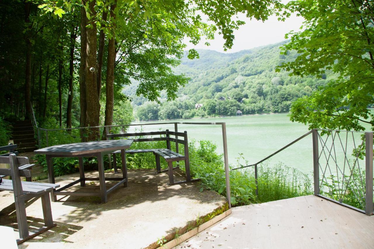 Mira By Atra Bed and Breakfast Teşila Buitenkant foto