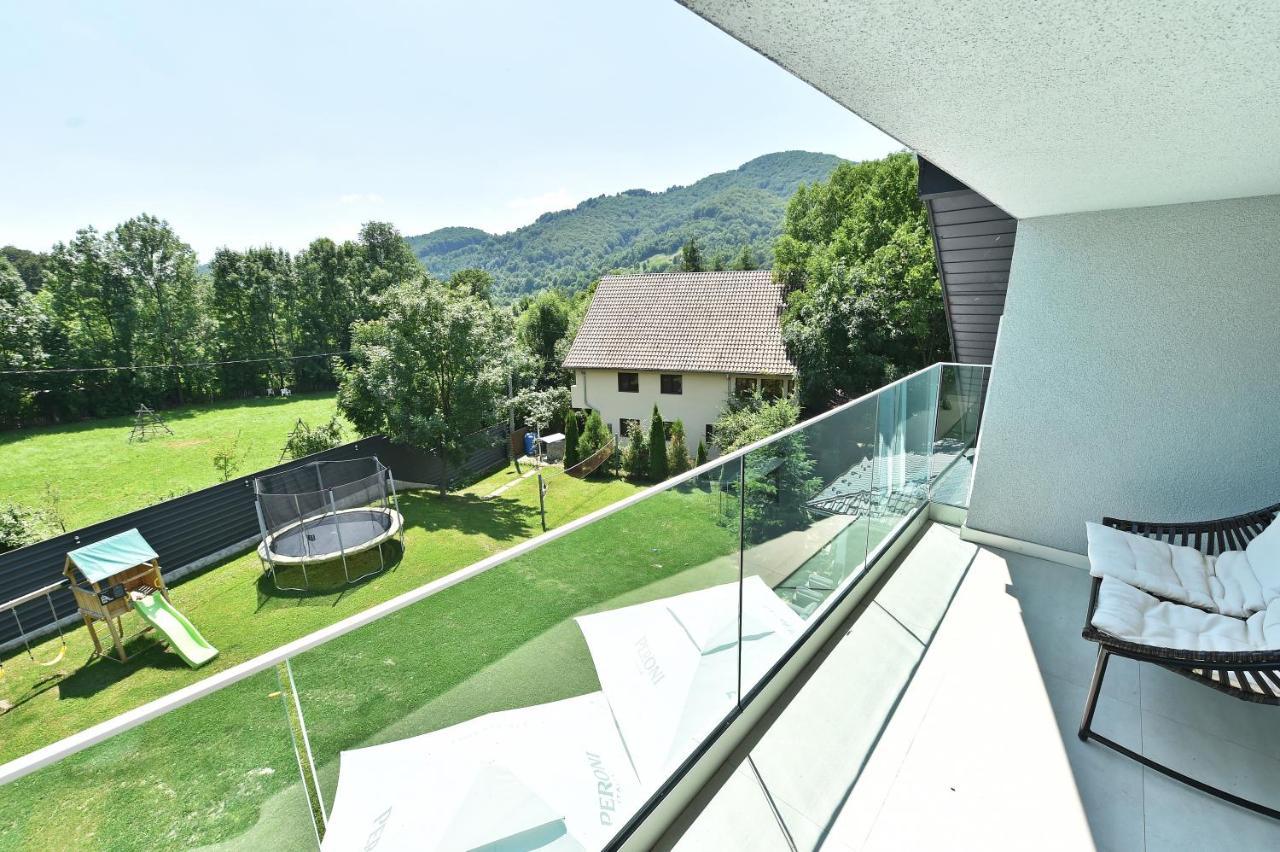Mira By Atra Bed and Breakfast Teşila Buitenkant foto