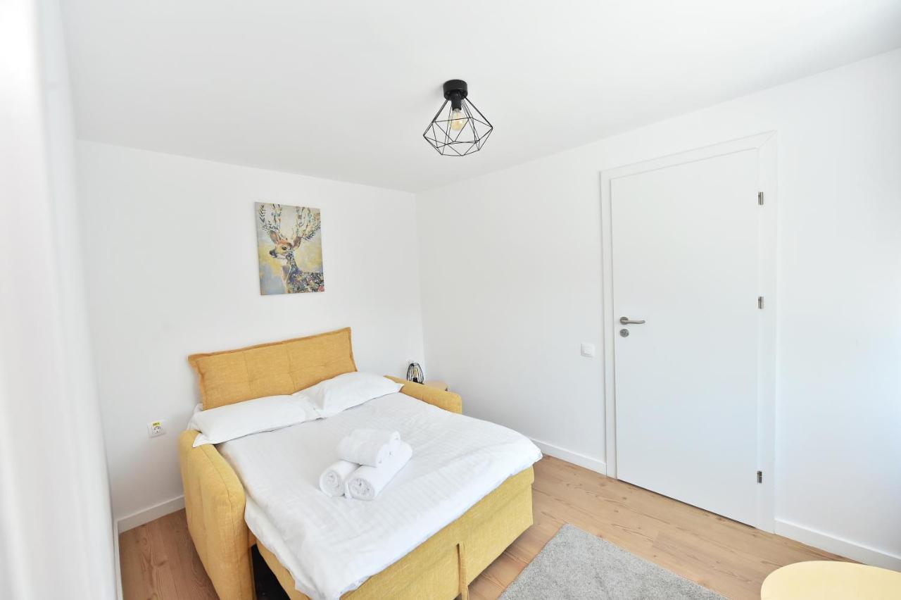 Mira By Atra Bed and Breakfast Teşila Buitenkant foto