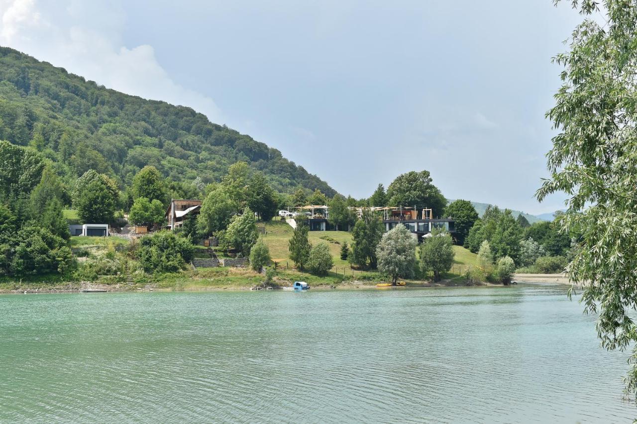 Mira By Atra Bed and Breakfast Teşila Buitenkant foto