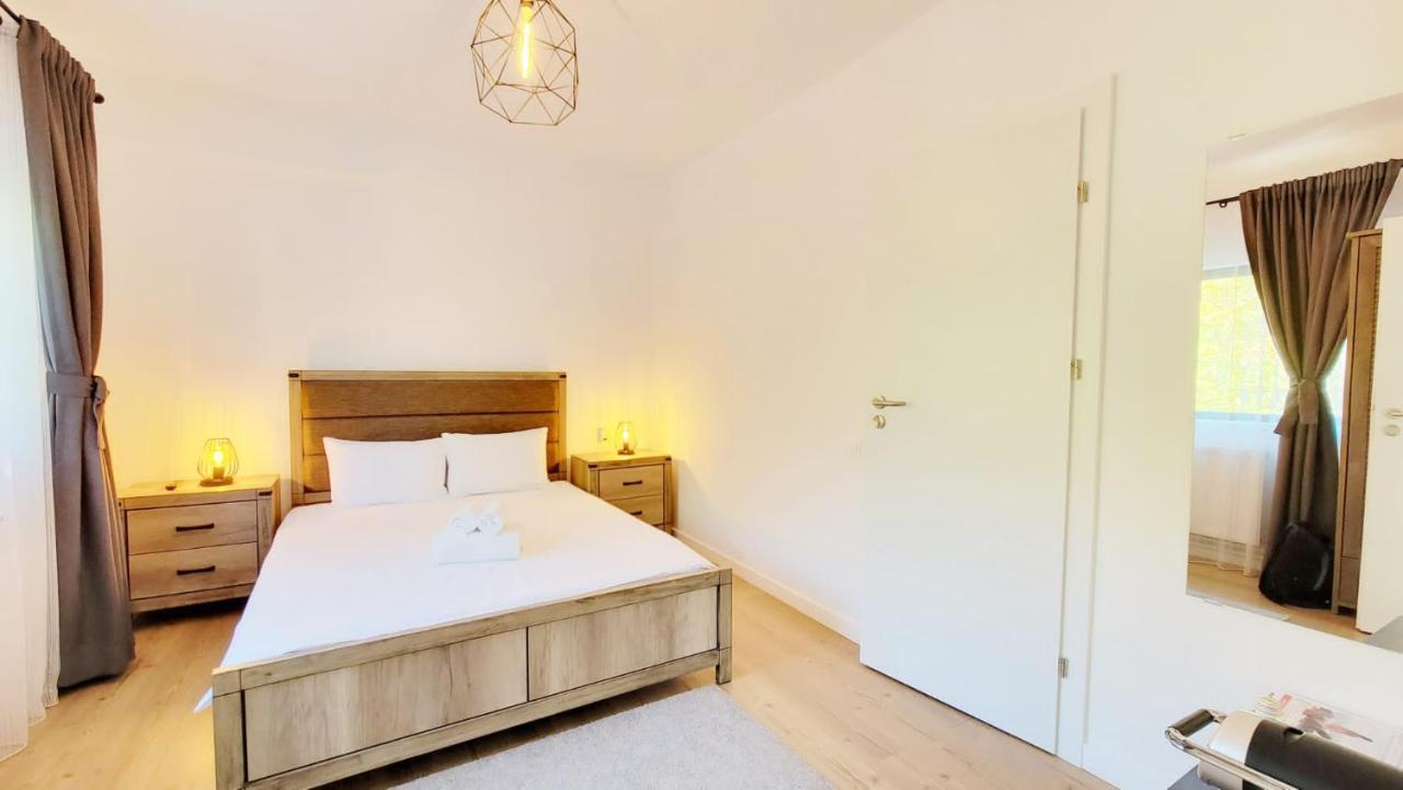 Mira By Atra Bed and Breakfast Teşila Buitenkant foto