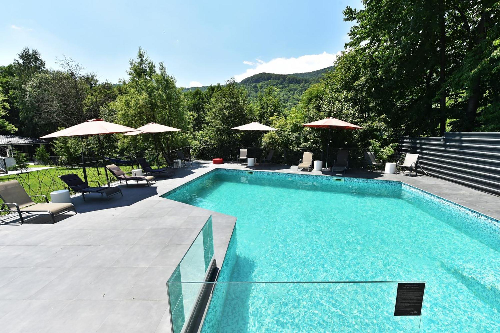 Mira By Atra Bed and Breakfast Teşila Buitenkant foto